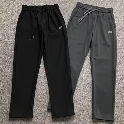 ¥185 LACOSTE TROUSERS 22010617001(im 170cm 60kg i wear size S in the phot)