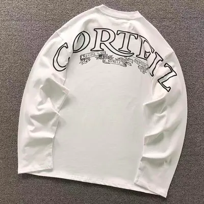 ￥98 CORTEIZ LONG SLEEVED 52173378（im 170cm 60kg i wear size L in the phot）