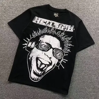 ¥78 HELLSTAR T-SHIRT 12170471(im 170cm 60kg i wear size M in the phot)