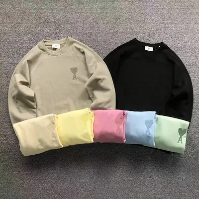 ¥125 AMI HOODIE 3201080417(im 170cm 60kg i wear size M in the phot)