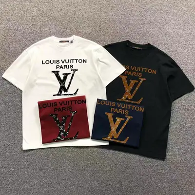 ¥118 L⭐ T-SHIRT 5211005147(im 170cm 60kg i wear size M in the phot)