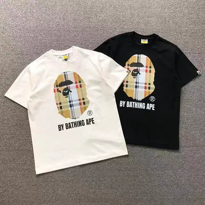 ¥108 BAPE T-SHIRT 3201100411(im 170cm 60kg i wear size M in the phot)