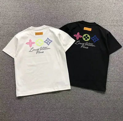 ¥108 L⭐ T-SHIRT 521160681(im 170cm 60kg i wear size S in the phot)