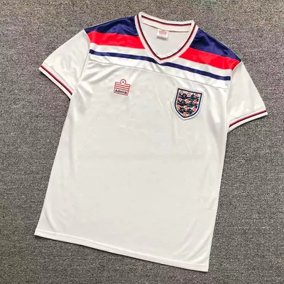¥88 FOOTBALL T-SHIRT 1211618002(im 170cm 60kg i wear size L in the phot)
