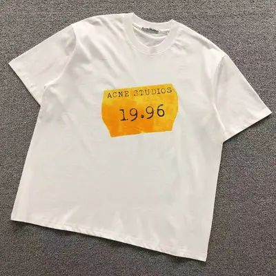 ￥125 ACNE STUDIOS T-SHIRT 4201190677（im 170cm 60kg i wear size M in the phot）