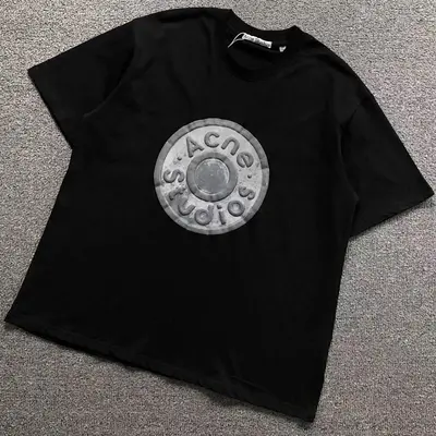 ￥125 ACNE STUDIOS T-SHIRT 4201190177（im 170cm 60kg i wear size M in the phot）