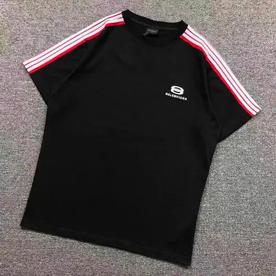 ￥125 B⭐L⭐⭐⭐IA⭐A T-SHIRT 5212213136（im 170cm 60kg i wear size S in the phot）