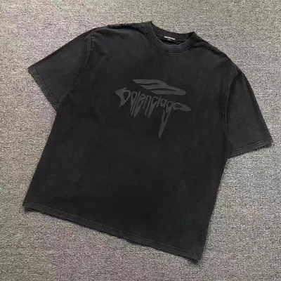 ￥98 B⭐L⭐⭐⭐IA⭐A T-SHIRT 5212207136（im 170cm 60kg i wear size M in the phot）