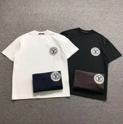 ¥118 L⭐ T-SHIRT 3201215021(im 170cm 60kg i wear size M in the phot)