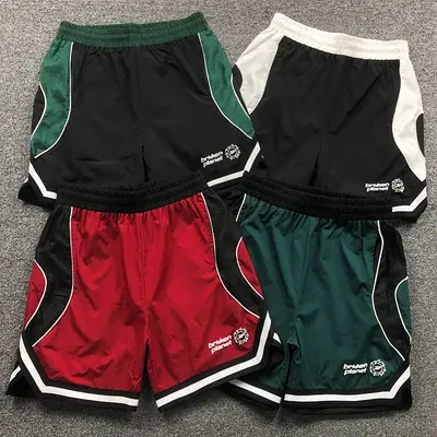 ¥118 BROKEN PLANET SHORTS 3201220817(im 170cm 60kg i wear size M in the phot)