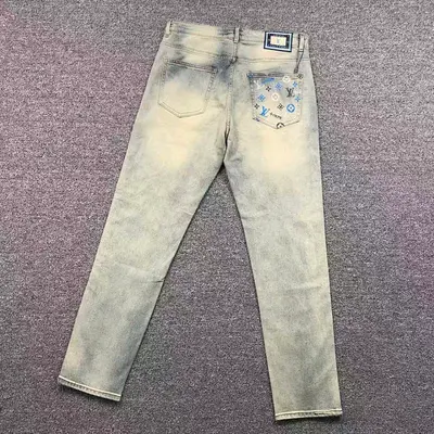 ¥175 L⭐ TROUSERS 4201220701(im 170cm 55kg i wear size 33 in the phot)