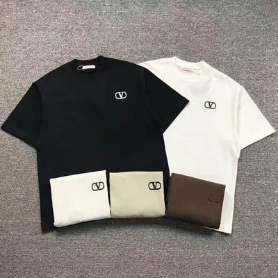 ￥115 VALENTINO T-SHIRT 2201220604（im 170cm 60kg i wear size L in the phot）