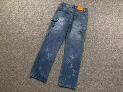 ￥225 L⭐ TROUSERS 3201240417（im 170cm 60kg i wear size 30 in the phot）