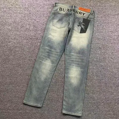 ￥175 B⭐R⭐E⭐RY TROUSERS 4201221101（im 170cm 60kg i wear size 33 in the phot）