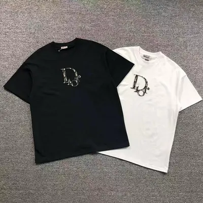 ￥108 D⭐O⭐ T-SHIRT 521235119（im 170cm 60kg i wear size M in the phot）