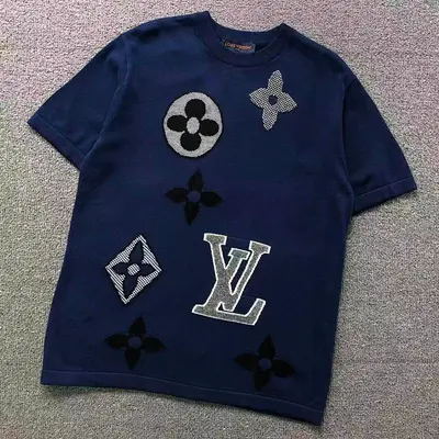 ¥178 L⭐ T-SHIRT SWEATER 2201236521(im 170cm 60kg i wear size S in the phot)