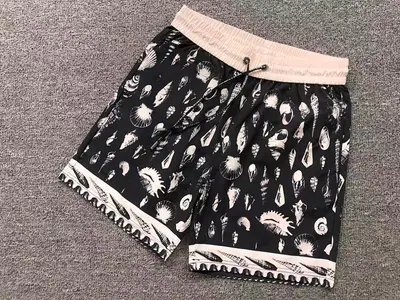 ¥128 D⭐LC⭐ GA⭐⭐A⭐A SHORTS 121263060(im 170cm 60kg i wear size S in the phot)