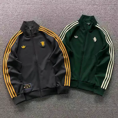 ¥138 A⭐I⭐AS HOODIE 2202261235(im 170cm 60kg i wear size S in the phot)