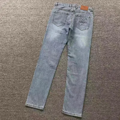 ¥225 L⭐ TROUSERS 3202022405(im 170cm 60kg i wear size 32 in the phot)