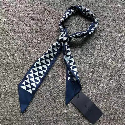¥68 P⭐A⭐A SCARF 5220735102 (长180CM*宽6CM*)