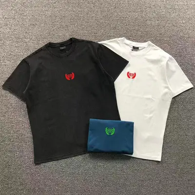 ¥108 B⭐L⭐⭐⭐IA⭐A T-SHIRT 52022806136(im 172cm 55kg i wear size S in the phot)