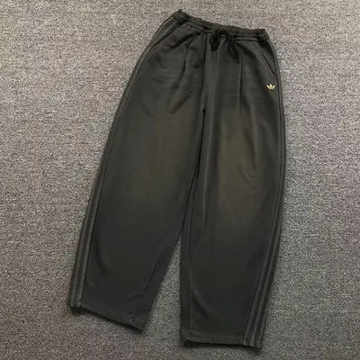 ¥218 A⭐I⭐AS TROUSERS 123102159(im 172cm 55kg i wear size XL in the phot)