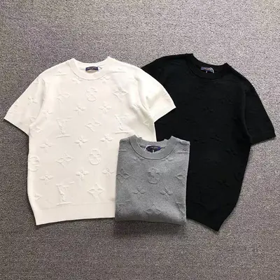 ¥135 L⭐ T-SHIRT 42030220156(im 172cm 55kg i wear size S in the phot)