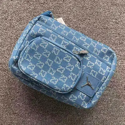 ￥108 A⭐R J⭐R⭐AN BAG 12340113 ( 长27CM*宽9CM*高20CM)