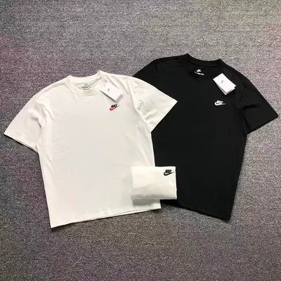 ￥95 N⭐K⭐ T-SHIRT 523051119（im 170cm 60kg i wear size L in the phot）
