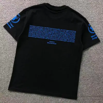 ￥95 B⭐L⭐⭐⭐IA⭐A T-SHIRT 5230501136（im 170cm 60kg i wear size XS in the phot）