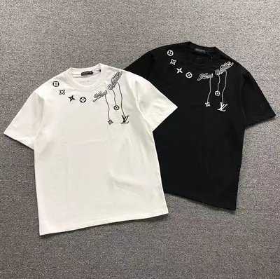￥118 L⭐ T-SHIRT 5230606147（im 170cm 60kg i wear size M in the phot）