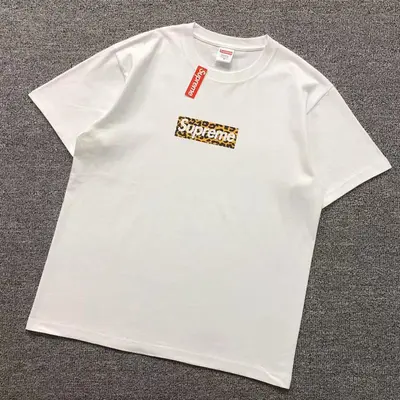 ￥95 S⭐⭐R⭐⭐E T-SHIRT 123122102（im 170cm 60kg i wear size M in the phot）