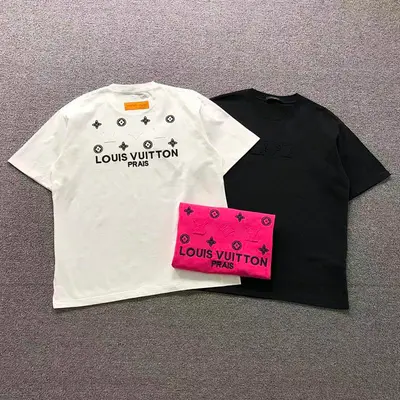￥115 L⭐ T-SHIRT 520121920（im 170cm 60kg i wear size L in the phot）