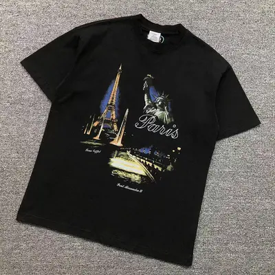 ￥115 VETEMENTS T-SHIRT 22031419125（im 170cm 60kg i wear size M in the phot）