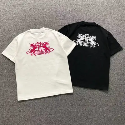￥165 VIVIENNE WESTWOOD T-SHIRT 2203181905（im 170cm 60kg i wear size S in the phot）