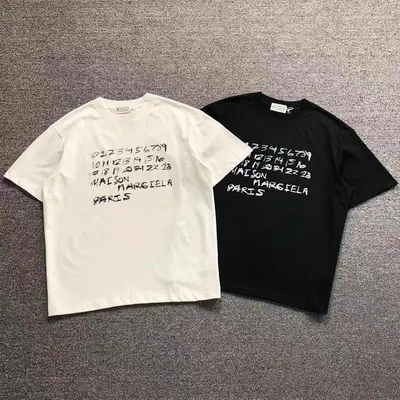 ￥95 MAISON MARGIELA T-SHIRT 42031801167（im 170cm 60kg i wear size L in the phot）