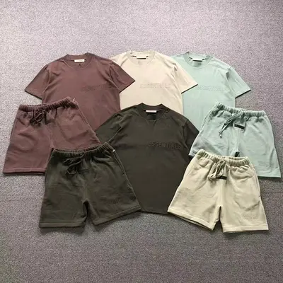 TOP¥95 SHORTS¥108 FOG T-SHIRT SHORTS 42031905135(im 170cm 60kg i wear size XS in the phot)