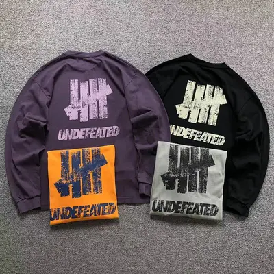 ￥185 UNDEFEATED LONG SLEEVED 22031907001（im 170cm 60kg i wear size S in the phot）