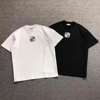 ¥108 VETEMENTS T-SHIRT 3203213928 (im 170cm 60kg i wear size L in the phot)