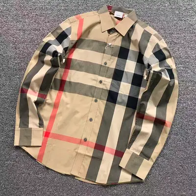 ¥225 B⭐R⭐E⭐RY SHIRT 22032004001(im 170cm 60kg i wear size L in the phot)