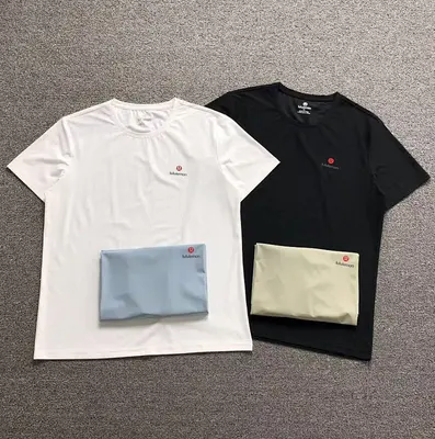 ¥78 LULULEMON T-SHIRT 3203202803(im 170cm 60kg i wear size XL in the phot)