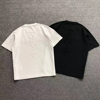 ￥125 L⭐ T-SHIRT 42032120165（im 170cm 60kg i wear size XS in the phot）