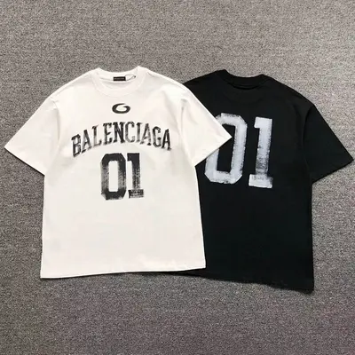 ￥138 B⭐L⭐⭐⭐IA⭐A T-SHIRT 22032112125（im 170cm 60kg i wear size M in the phot）