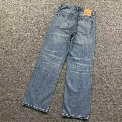 ￥185 AMI TROUSERS 3203210217 （im 170cm 60kg i wear size 29 in the phot）