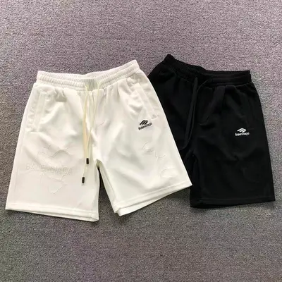 ￥115 B⭐L⭐⭐⭐IA⭐A SHORTS 3203233520（im 170cm 60kg i wear size L in the phot）