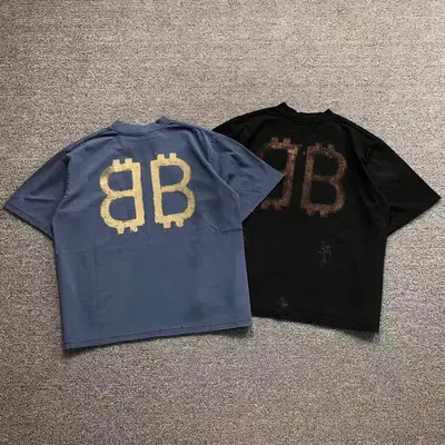 ¥125 B⭐L⭐⭐⭐IA⭐A T-SHIRT 42032302163(im 170cm 60kg i wear size XS in the phot)