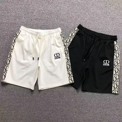 ¥115 D⭐O⭐ SHORTS 3203234520(im 170cm 60kg i wear size L in the phot)
