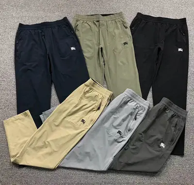 ¥125 B⭐R⭐E⭐RY TROUSERS 2203231603(im 170cm 60kg i wear size L in the phot)