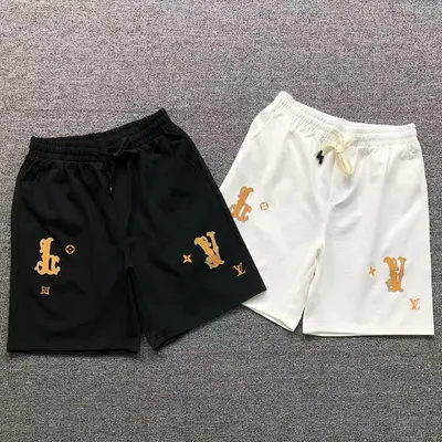￥115 L⭐ SHORTS 3203232820（im 170cm 60kg i wear size L in the phot）