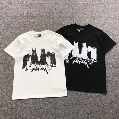 ¥88 STUSSY T-SHIRT 3203250421(im 170cm 65kg i wear size S in the phot)